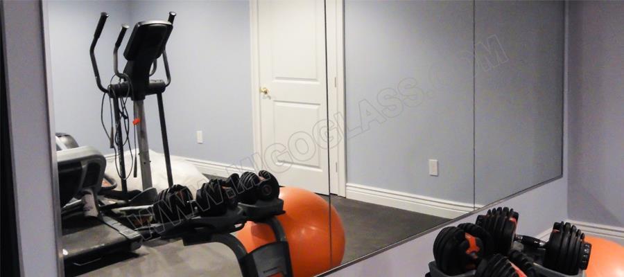 Placing-the-Mirrors-For-Home-Gym_