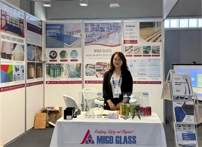 MIGO GLASS wera Soluzzjonijiet Professjonali tal-Ħġieġ tal-Padel Court F'PADE...