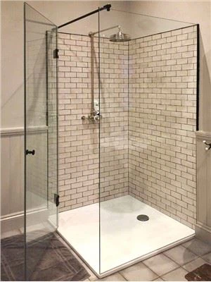 Egħluq tad-doċċa tal-ħġieġ mingħajr qafas